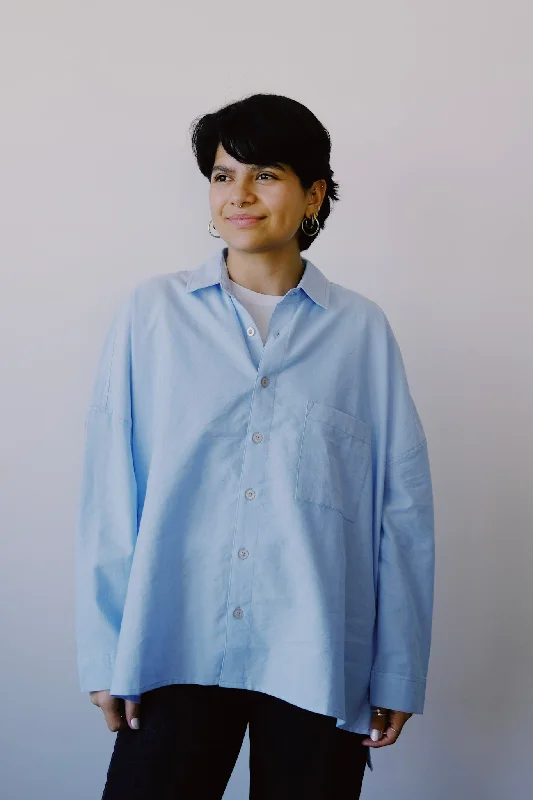 oversize shirt - tahira - blue chambray Casual Button-Up Short Tee