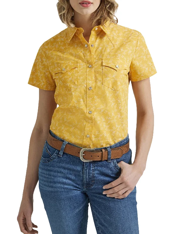 Wrangler Retro Yellow Floral Western Snap Short Sleeve Shirt Casual Button-Down Short Shirt