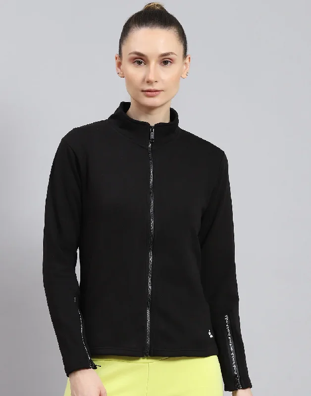 Women Black Solid Stand Collar Full Sleeve Sweatshirt Hoodie with Raglan Sleeves Sporty Comfortable Women Black Solid Stand Collar Full Sleeve Sweatshirt Hoodie with Raglan Sleeves Sporty Comfortable
