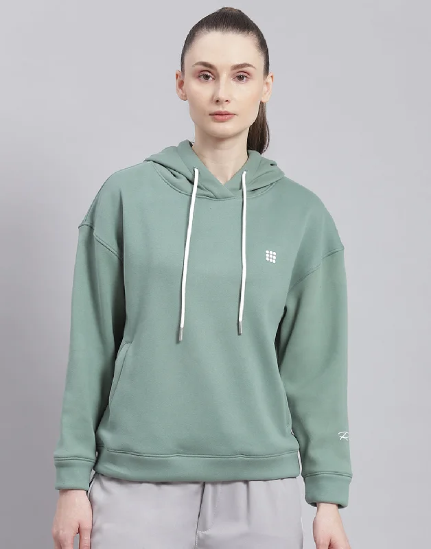 Women Green Solid Hooded Full Sleeve Sweatshirt Hoodie with Camouflage Military Edgy Women Green Solid Hooded Full Sleeve Sweatshirt Hoodie with Camouflage Military Edgy