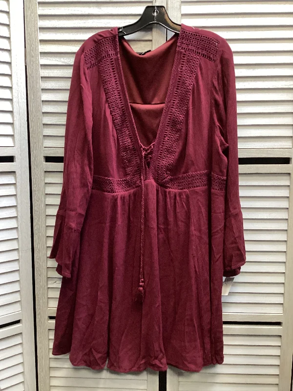 Dress Casual Short By Torrid In Red, Size: 3x