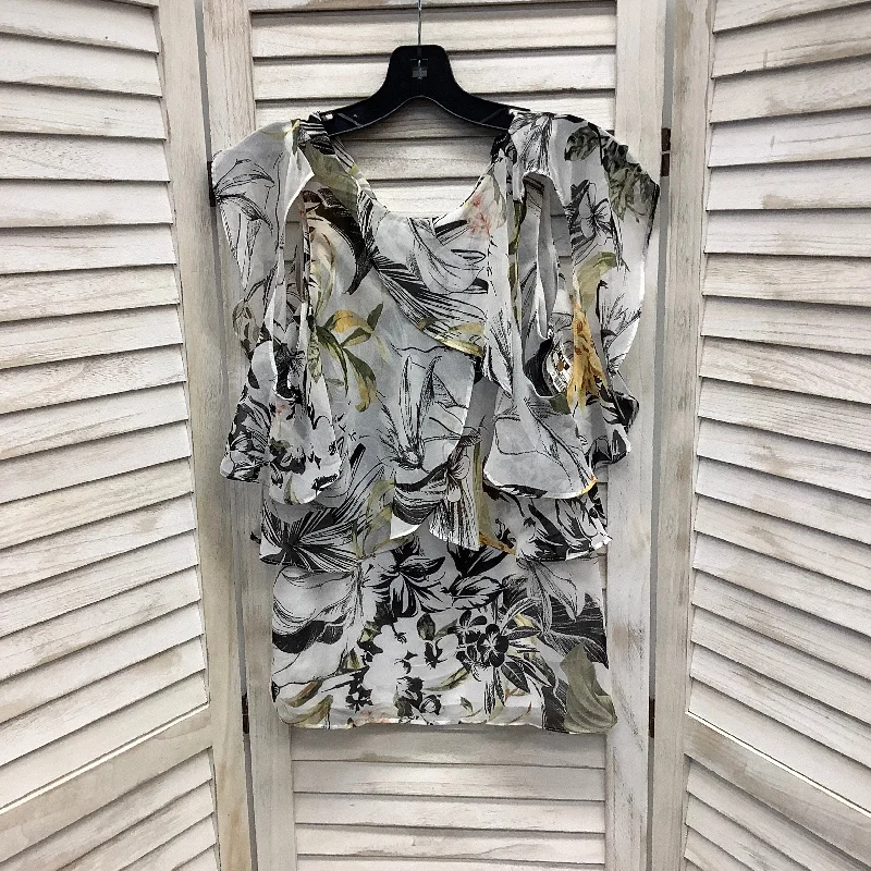 Dress Casual Short By White House Black Market  Size: Xxs